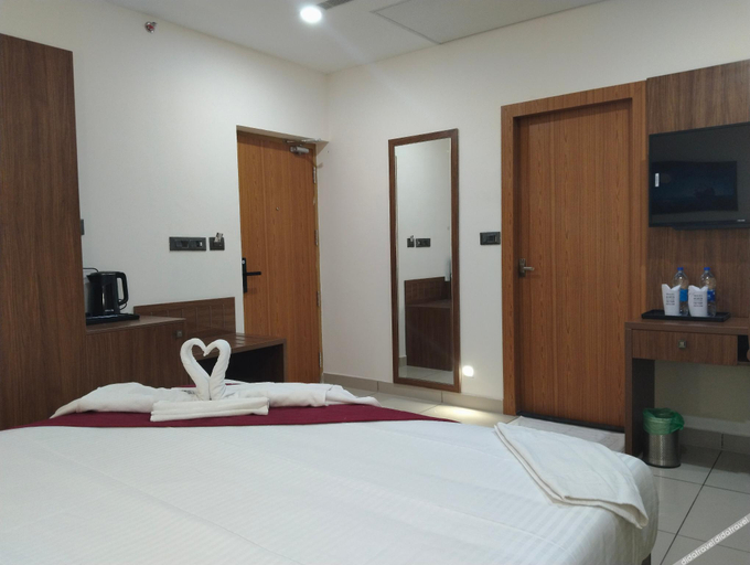 Bedroom 3, SEAPARK, Kollam