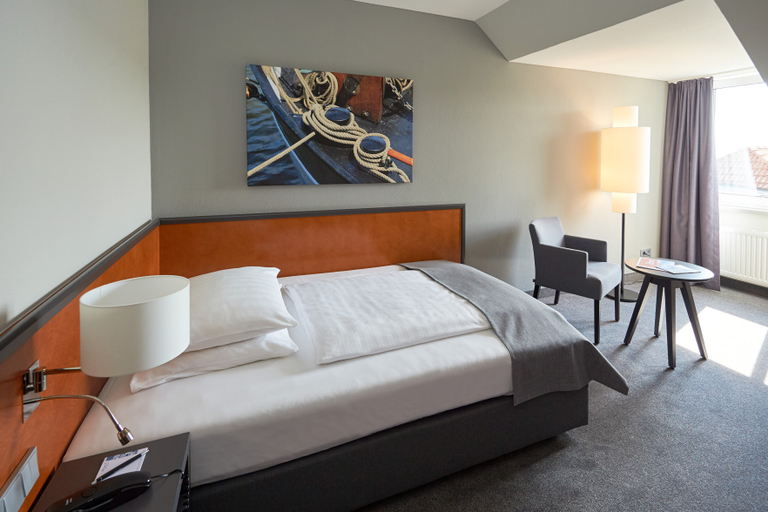 Bedroom 4, Atlantic Hotel Vegesack, Bremen