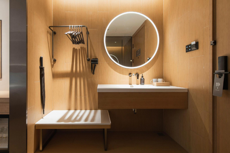 Bathroom 4, JI Hotel (Dandong Railway Station), Dandong