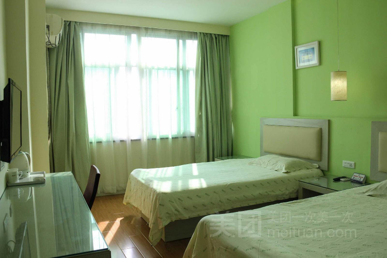 Bedroom 5, Rest Hotel(Xinchang Big Buddha Temple), Shaoxing