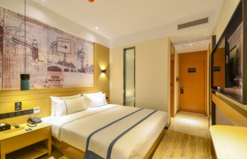Bedroom, YunQi prime Hotel (Kunming High Speed Railway South Station), Kunming