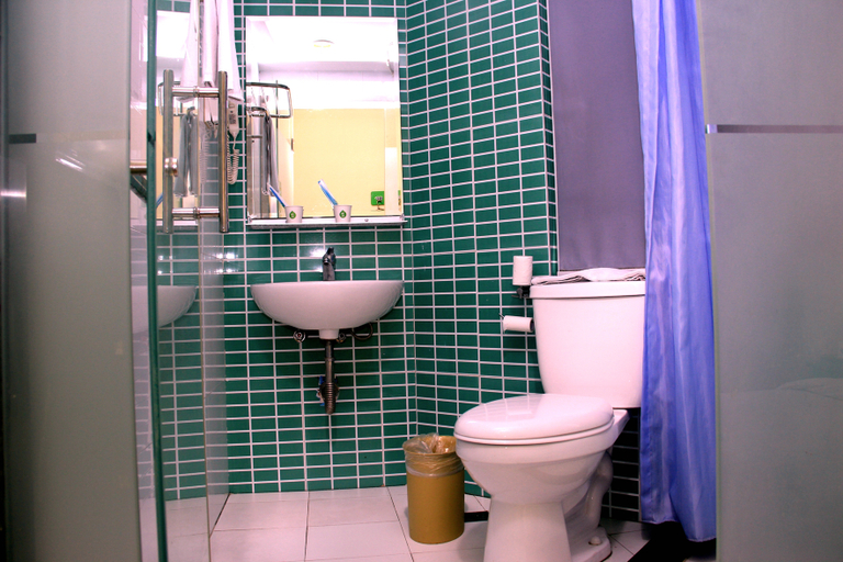 Bathroom 3, Haitian Hotel (Zhoushan Shenjia Branch), Zhoushan