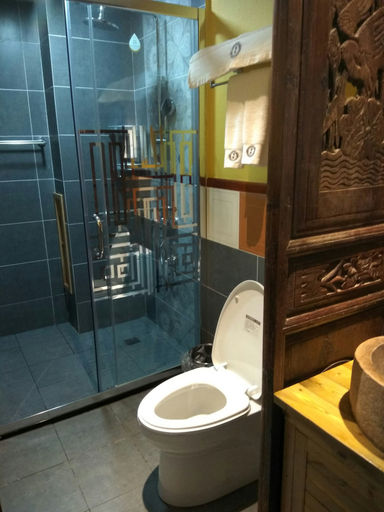 Bathroom, Gujia Hotel, Kunming