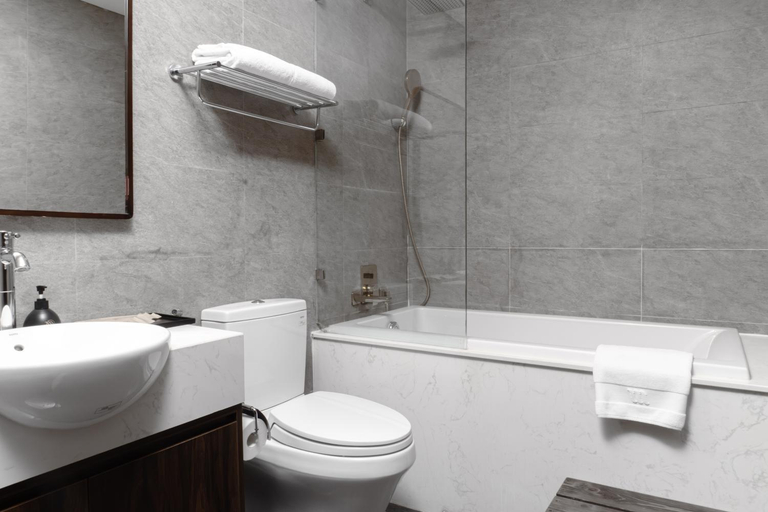 Bathroom 5, Mandala Hotel & Spa Bac Ninh, Bắc Ninh