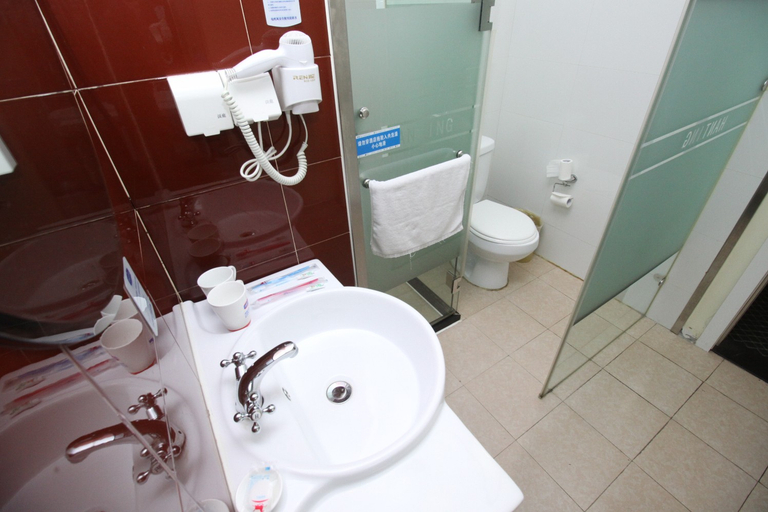 Bathroom 3, Hanting Hotel Hangzhou Wensan Road Metro Station, Hangzhou
