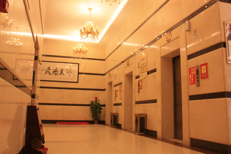 Others 4, huayuehotel, Baise