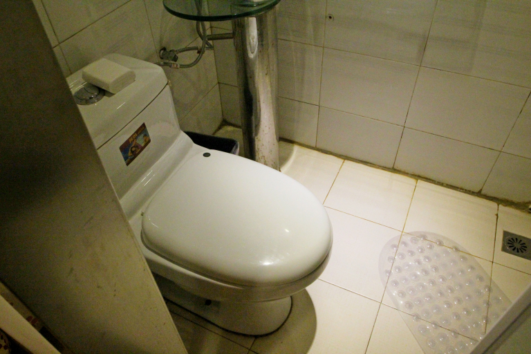 Bathroom 4, Pod Inn Yanxuan Hotel (Shanghai Long-Distance Bus Terminal), Shanghai