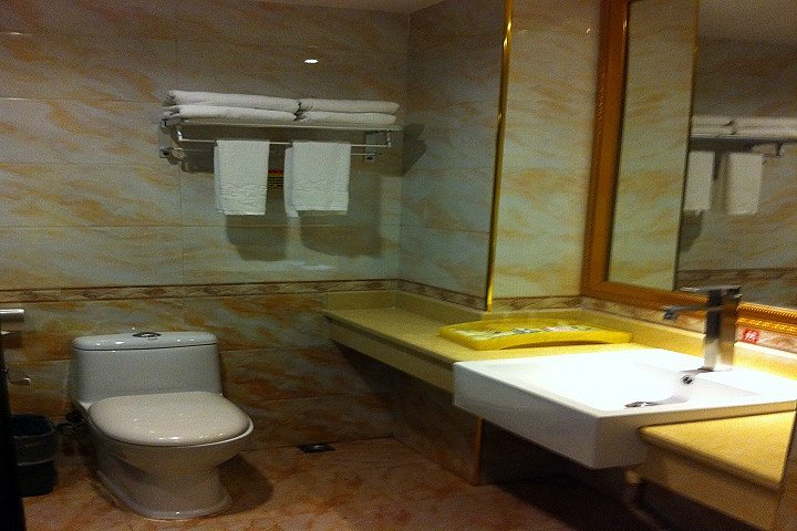 Bathroom 5, Xiting Hotel Chain (Foshan Xilushan North Gate Eternal Love Branch), Foshan