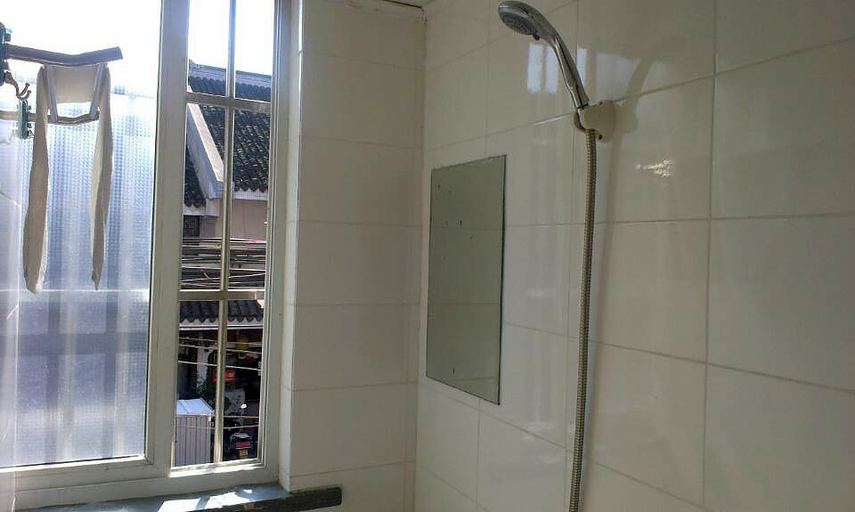 Bathroom 2, Shunchang Hotel, Suzhou