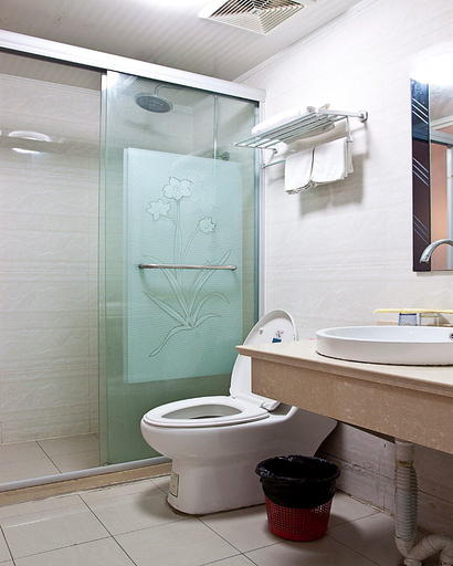 Bathroom 5, Wentao Hostel, Shanghai