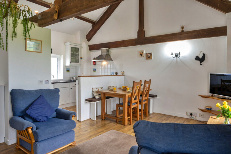 Living room 2, Romantic Lyme Regis Couple's Hideaway, Cornwall