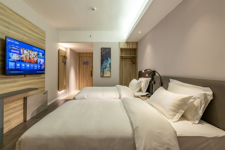 Bedroom 2, Hanting Premium Hotel Putian Wanda Plaza, Putian