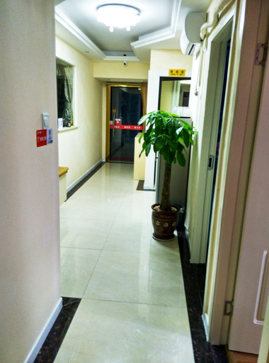Others 3, Zhengying Apartment, Chengdu