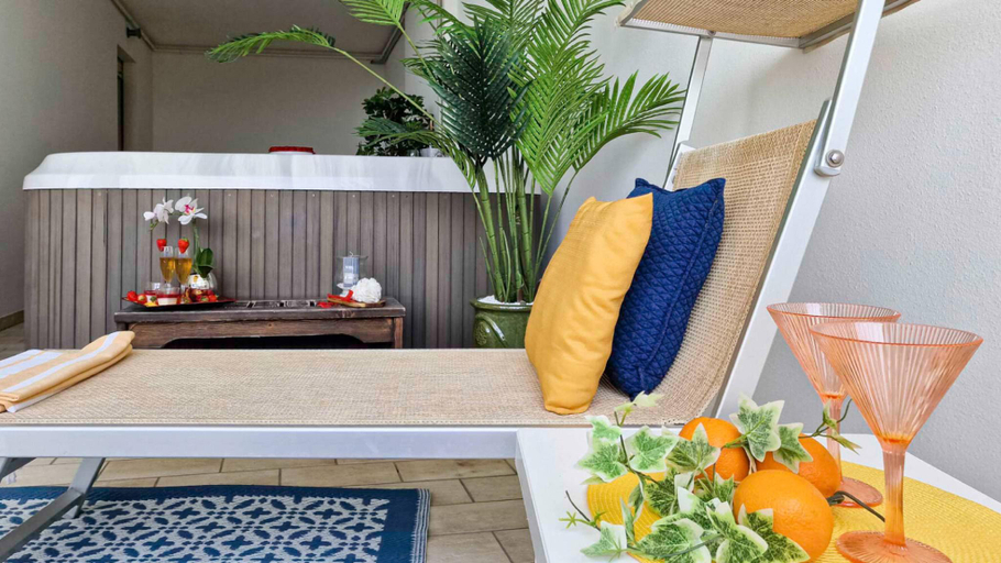 Balcony/terrace 3, Enchanting Apartment With Sunny Terrace, Venezia