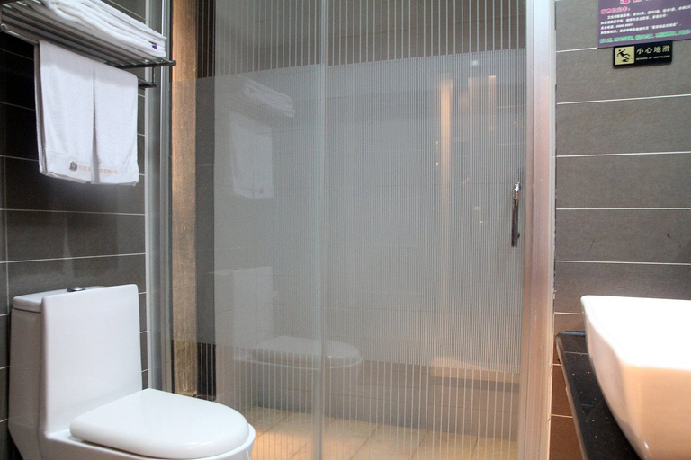 Bathroom 2, ホテル(), Jiangmen