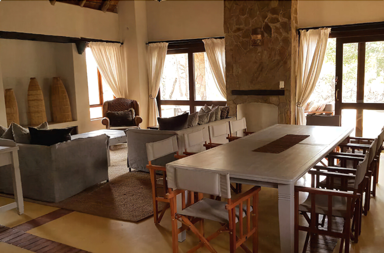 Food & Drinks 4, Leopard's Lair Bush Lodge, Mopani