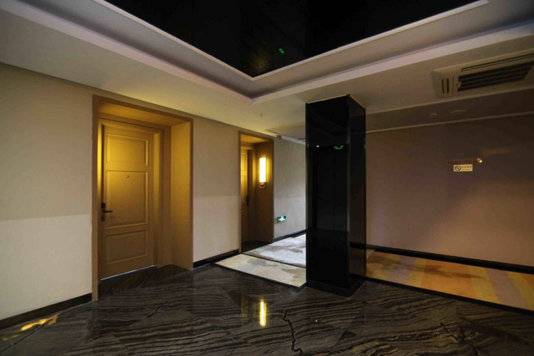 Others 5, Heng Tian Traders Hotel, Dongguan