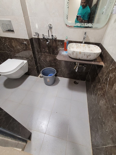 Bathroom, Goroomgo Kashi Paradise Varanasi, Varanasi