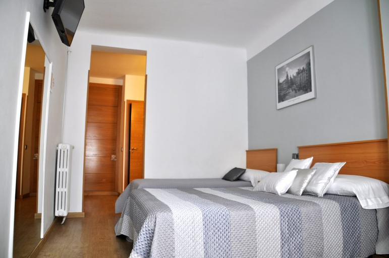 Bedroom 2, ホスタル パトリア, Madrid