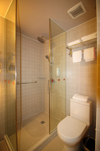 Bathroom 4, Jinjiang Inn Select Yantai Development Zone Wuzhishan Road, Yantai
