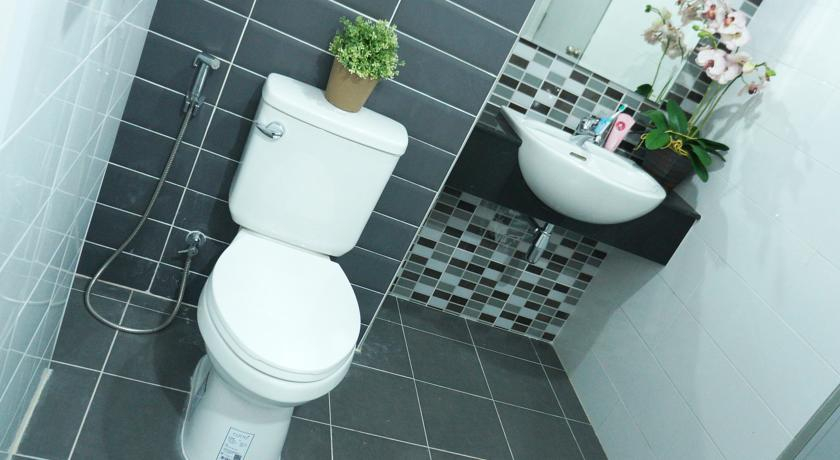 Bathroom 3, In Clover, Muang Chon Buri
