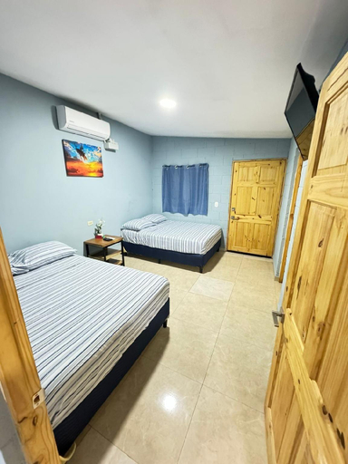 Bedroom 2, Hostal Camila’s, Tamanique