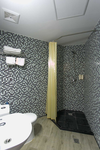 Bathroom 5, 萊雅ビジネスホテル(北京鳥巢国家会議センター)(莱雅商务酒店(北京鸟巢国家会议中心店)), Beijing