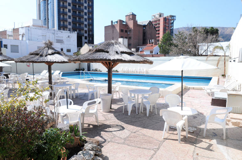Exterior & Views 2, Hotel Presidente, Santa María