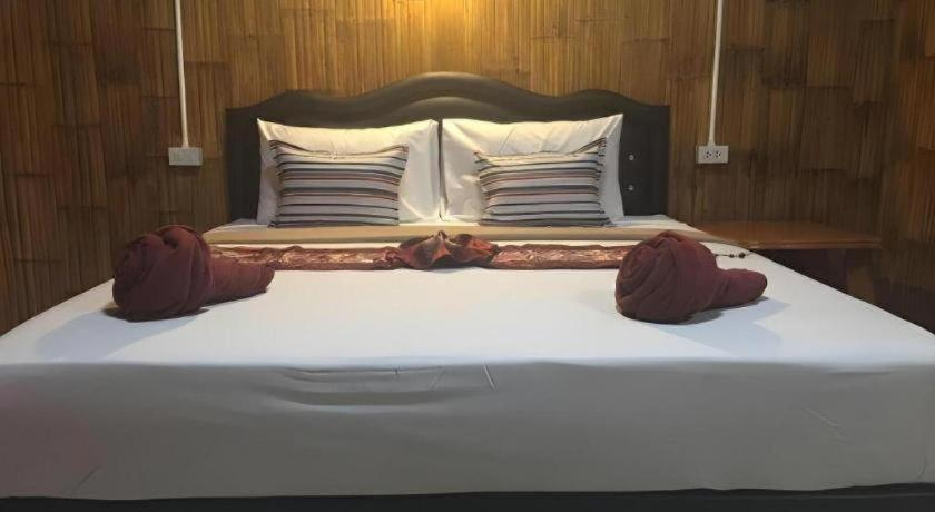Bedroom 4, Chom Dao Resort, Ko Lanta