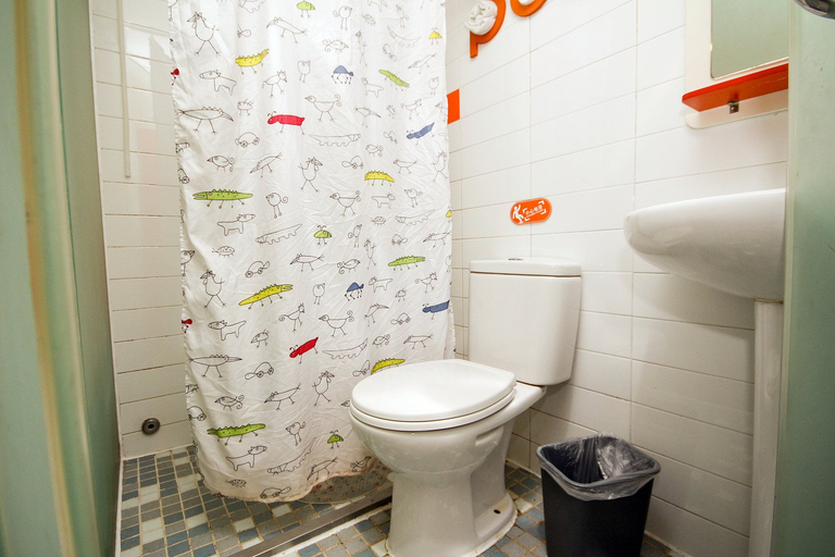 Bathroom 2, Pod choice (Xi'an Xiaozhai, Dayanta), Xi'an