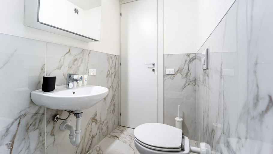 Room 5, Italianway - The B Village Standard - 01, Milano