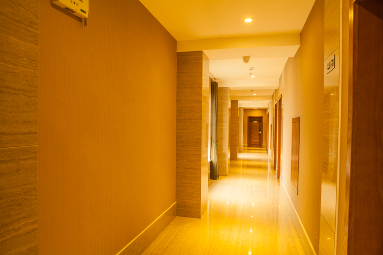 Others 3, Quanlin Hotel, Honghe Hani and Yi