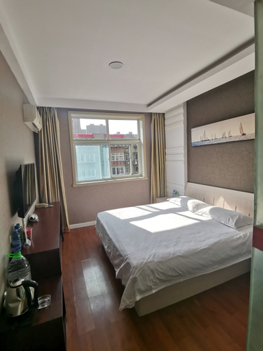Bedroom 2, Qiu Chain Hotel (Luohe Road 27 Middle School), Handan