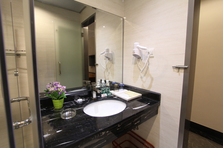 Bathroom 3, Jufu Business Hotel (Foshan University Creative Industry Park Branch), Foshan