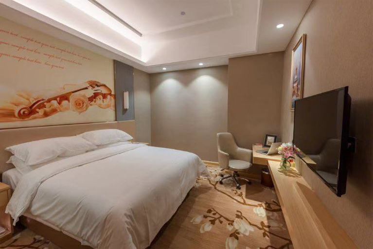 Bedroom 2, Vienna Hotel Jiangsu Zhangjiagang Passenger Terminal Station, Suzhou