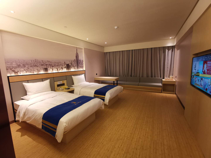Bedroom 2, SUPER 8 PREMIER HOTEL, Kizilsu Kirghiz