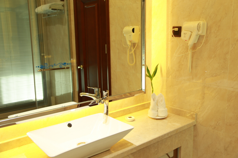 Bathroom, Jindou International Hotel, Jinchang
