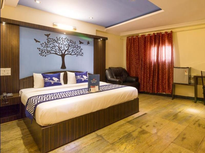 Bedroom 2, Hotel Richmond Residency, Bangalore