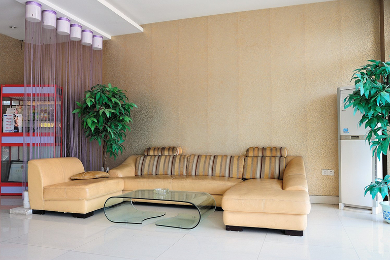 Others 3, 쥔이 체인 호텔 (난퉁 메트로)(Junyi chain Hotel (Nantong Metro)), Nantong