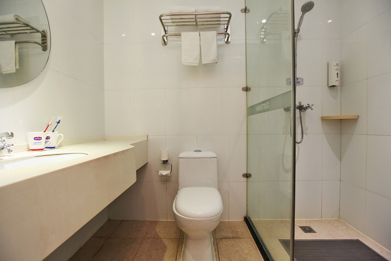 Bathroom 5, Hanting Hotel (Nanjing Xinjiekou Huaqiao Road), Nanjing