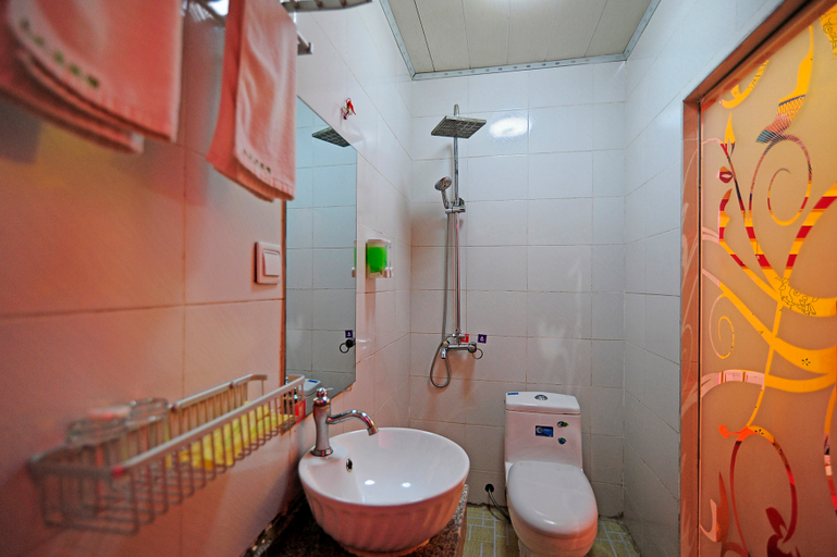 Bathroom 2, Chuntianli Fashion Hotel, Guiyang