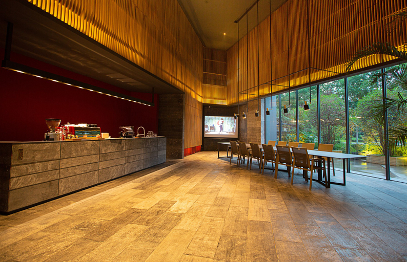 Food & Drinks 5, Hanting Premium Hotel Luoyang University City, Luoyang