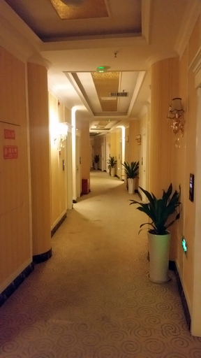 Others 5, Yijiayi Hotel, Chongqing