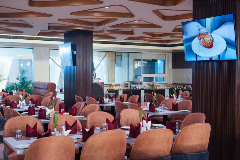 Food & Drinks 5, TOWN SQUARE SUITES, Ranga Reddy