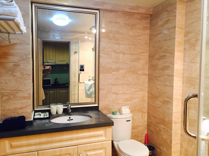 Bathroom 2, Wanjia Apartment Hotel (Shanghai Songjiang Wanda Plaza), Shanghai