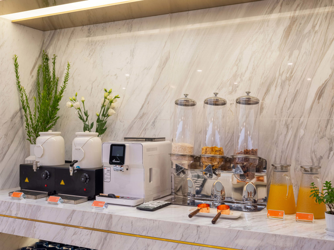 Food & Drinks 4, Orange Hotel Beijing Daxing Biomedical Base, Beijing