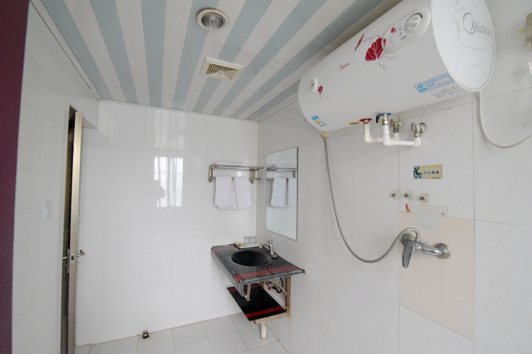 Bathroom 2, Hanlin Business Hotel, Huaibei