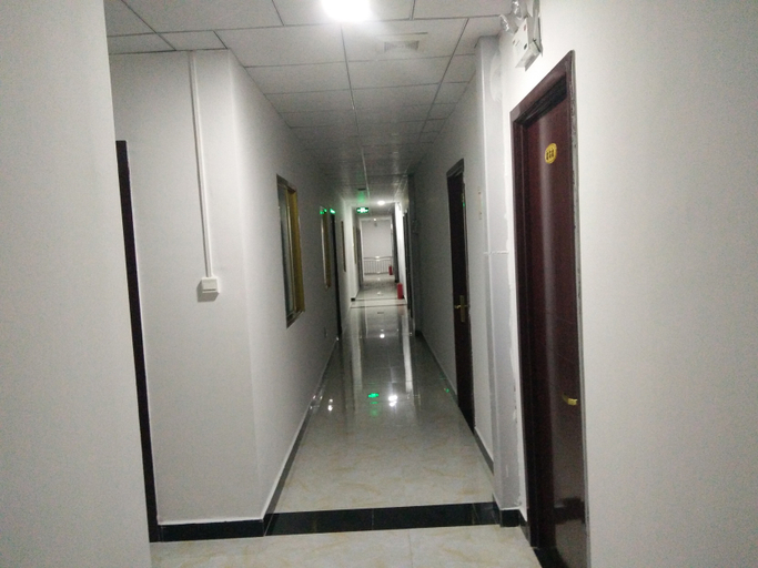Others 2, BinChen Hotel, Pingliang