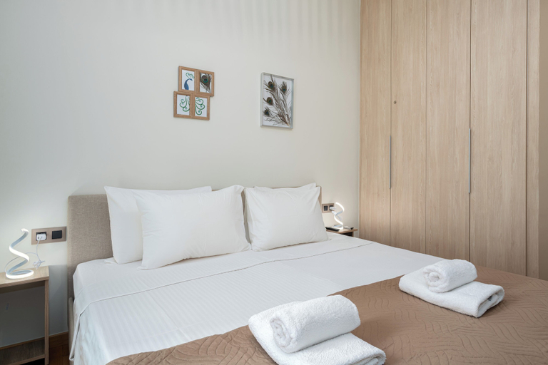 Room 2, Modern Kallithea flat - Metro-AC-WiFI, Attica