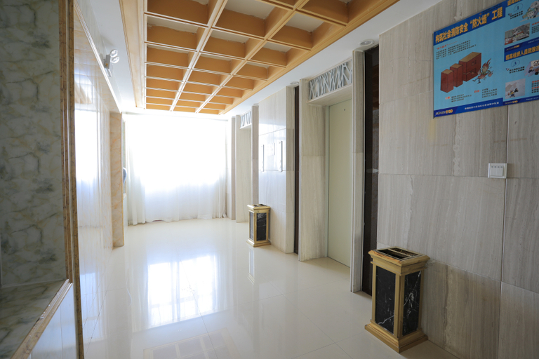 Others 5, You Yi Feng Hotel, Altay